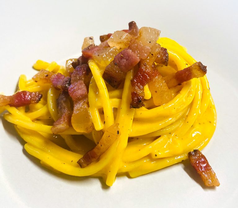 Chitarra alla carbonara